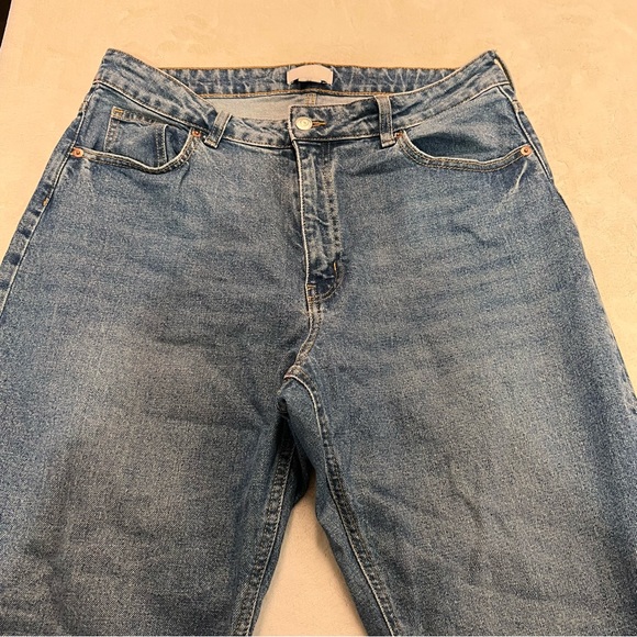 H&M Straight Crop Jean - Size 12 - Picture 2 of 6